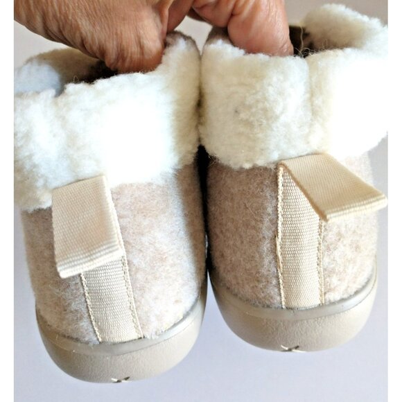 Easy Spirit Women's Slippers Faux Fur Lined Oatmeal Treefall2- 8M - Picture 4 of 8